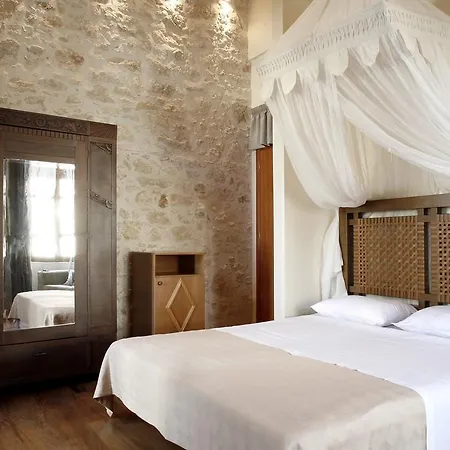 Hotel Leo 3*