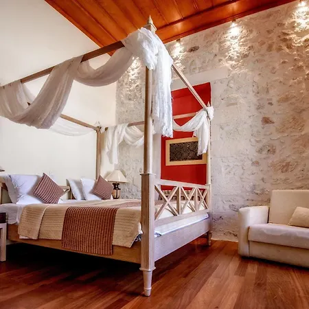 Leo Hotel 3*